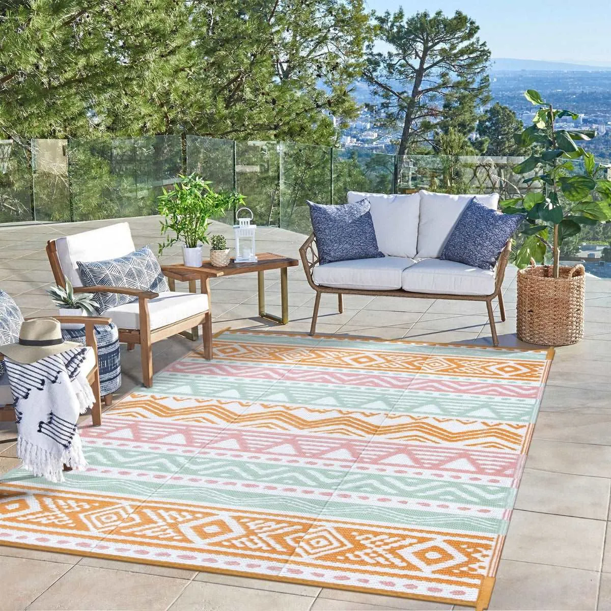 Amoret Waterproof Reversible Colorful Pink/Orange Outdoor Rug