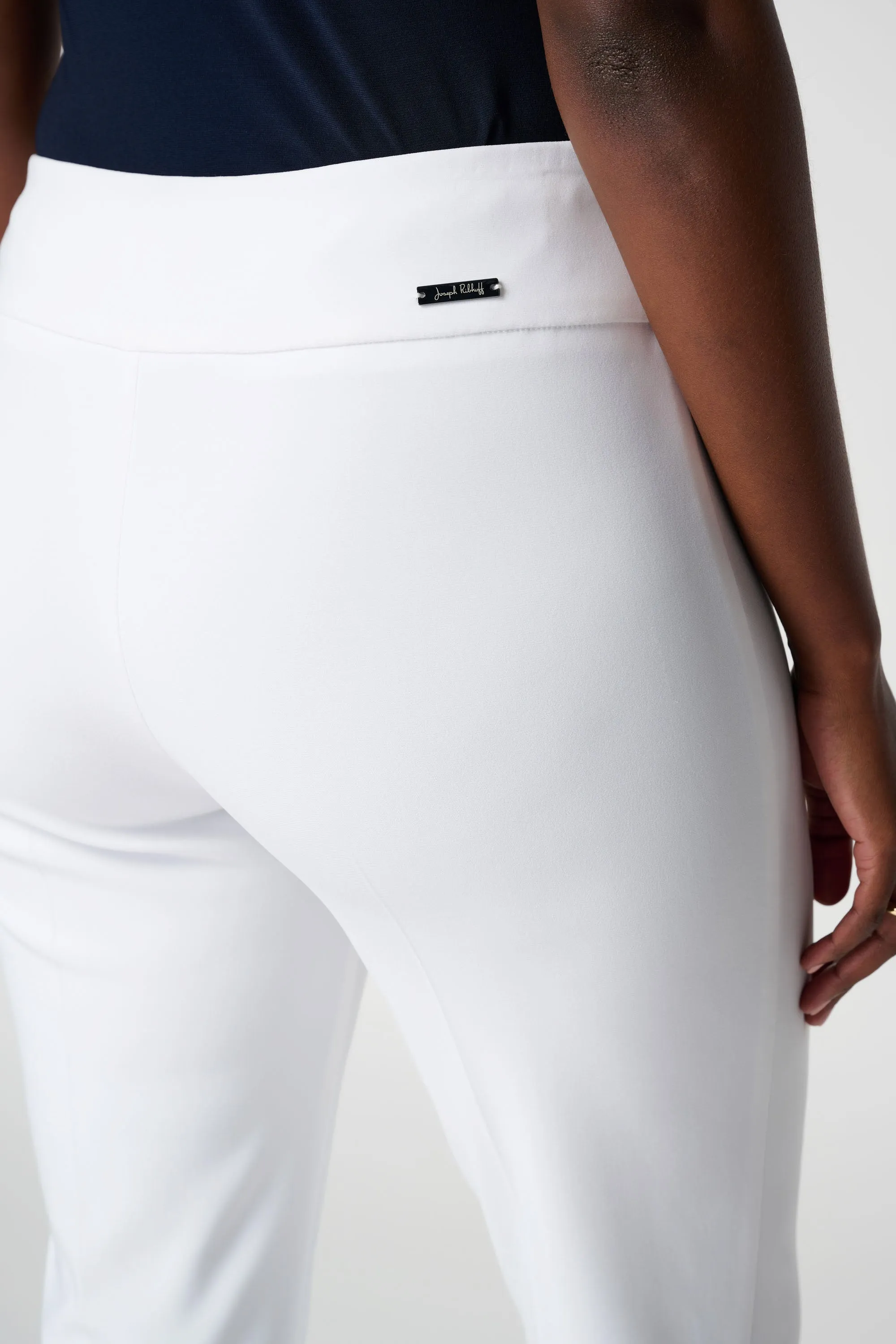 Essential Slim Cropped Pant, Vanilla