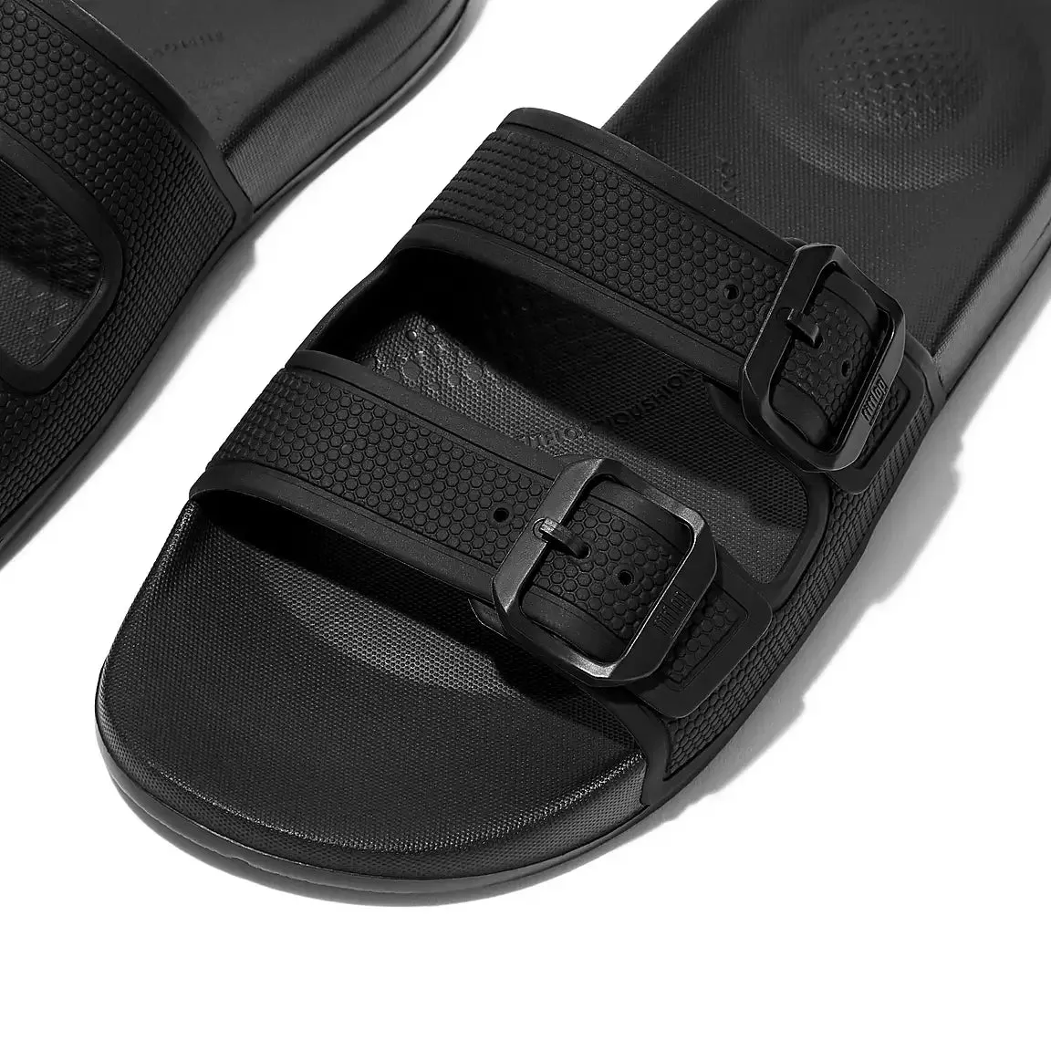 Fitflop Women’s Iquishon Two-Bar Buckle Slides Black