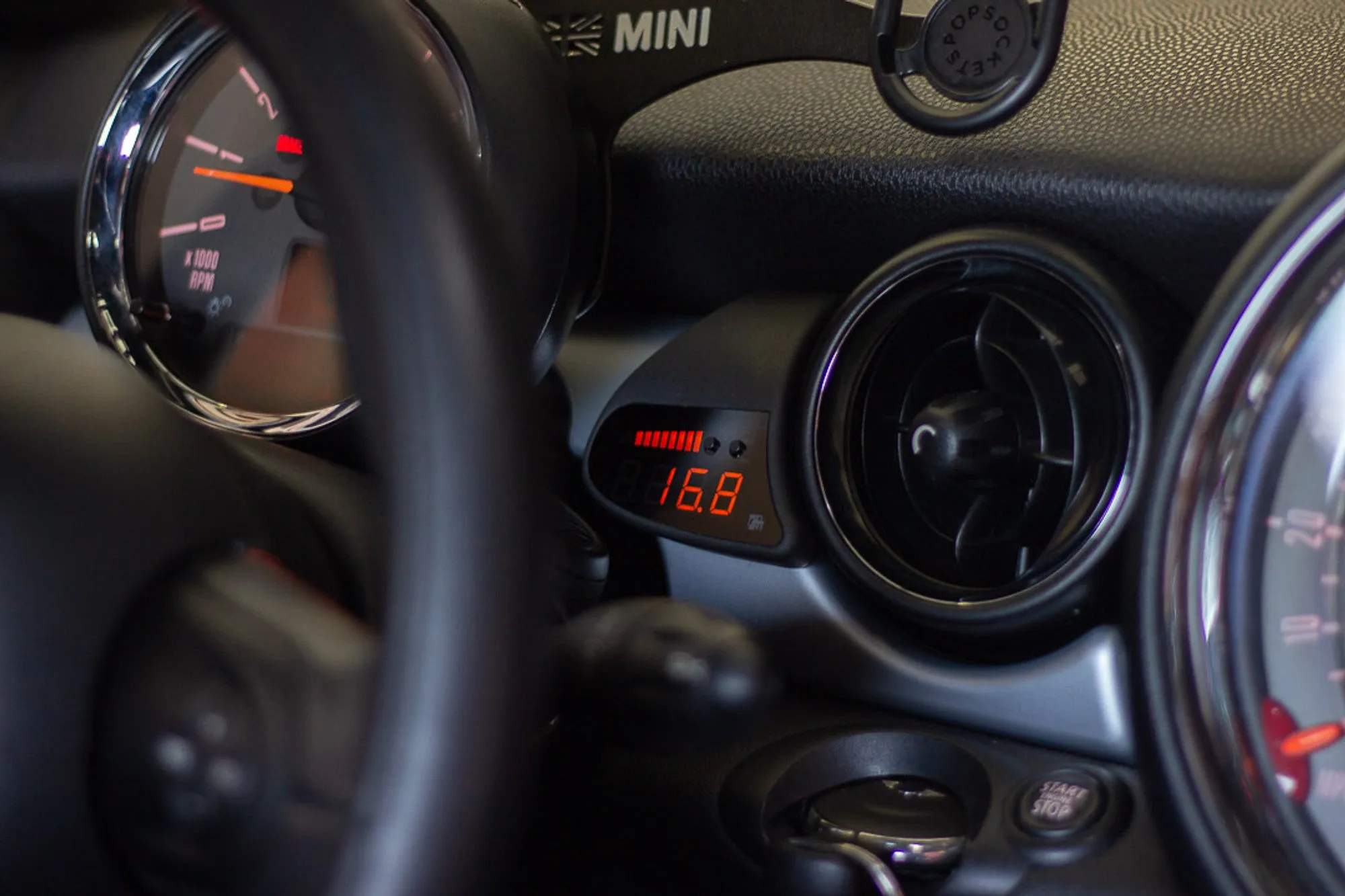 P3 Gauges Mini Cooper Clubman R55/ R56/ R57/ R58/ R59 (2007-2014) Analog or P3 V3 OBD2